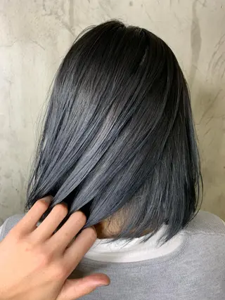 ミディアム カラー 🐝肥田 しょーと🐝のヘアスタイル