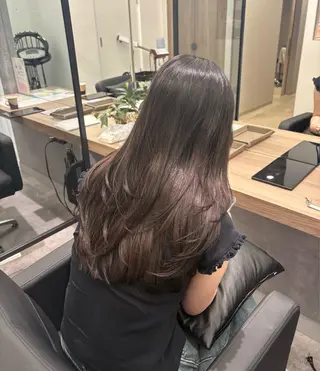 ロング Nail &Beauty by UNO伊勢原所属・COCO .のヘアスタイル