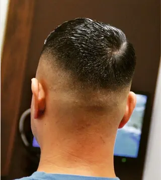 メンズ バーバースタイルズ船橋店所属・💈メンズ特化💈 RIKAのヘアスタイル