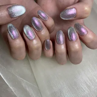 ネイル repos~ルポ~所属・里見 麗のネイルデザイン