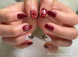 ネイル タマキ リノ　ビアンカ豊崎のネイルデザイン