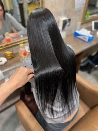 ロング Arphy/ /のヘアスタイル