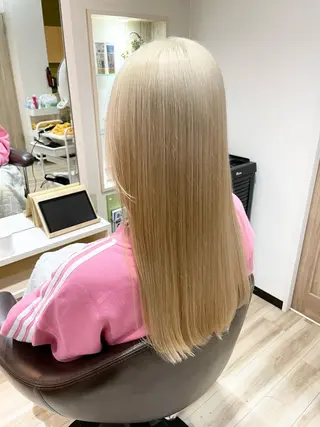 ロング カラー 🌈派手髪ハイトーン 🌈鈴木亮太🌈のヘアスタイル