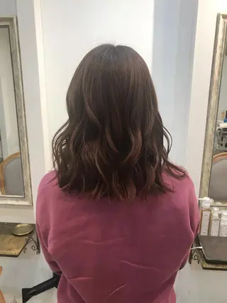 ミディアム カラー Natural所属・小柳 公邦のヘアスタイル