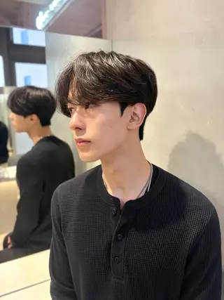 パーマ メンズ 似合わせ/韓国 ☁️🫧森ハリス誠一のヘアスタイル