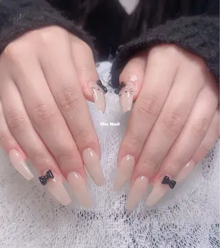 ネイル HIN NAILのネイルデザイン