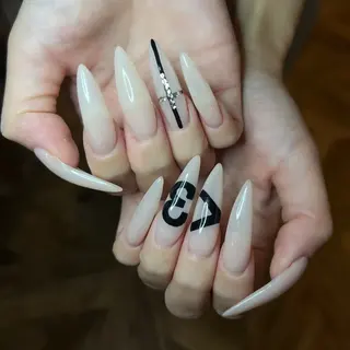 ネイル yuan⭐️ pas á pasのネイルデザイン