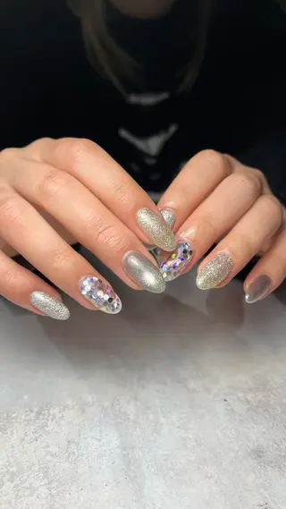 ネイル 🤎Two ERI🤎のネイルデザイン