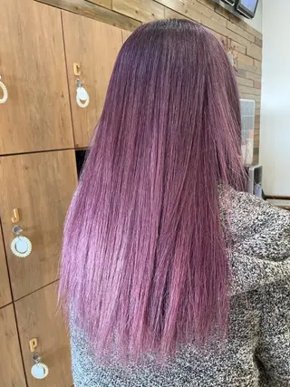 ロング カラー 透明感color吉田 沙羅のヘアスタイル