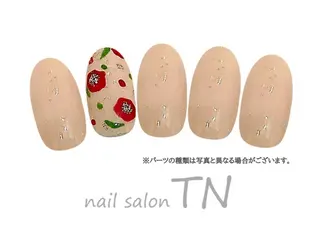 ミディアム 中島 実穂のネイルデザイン