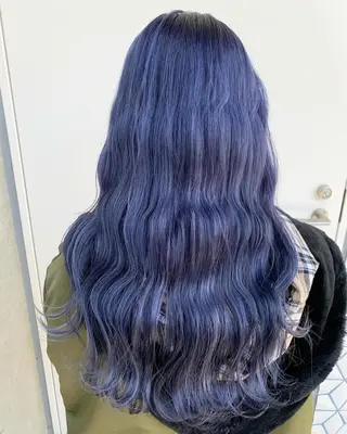 ロング カラー 🌈艶ハイトーン🌈 心を込めます🤝涼介のヘアスタイル