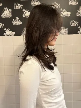 セミロング カラー 韓国レイヤー suzuのヘアスタイル