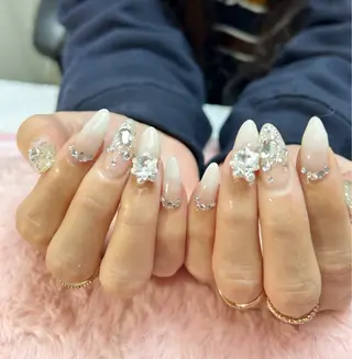 ネイル GＬA D所属・ＧＬAD グラットのネイルデザイン