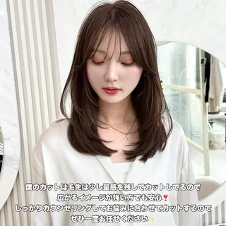 ミディアム レイヤーカット/ 顔まわり/アオイのヘアスタイル