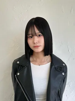 ミディアム 🐺ウルフオタク🐺 ハイトーン/moeのヘアスタイル