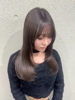 ロング 秦 海来のヘアスタイル