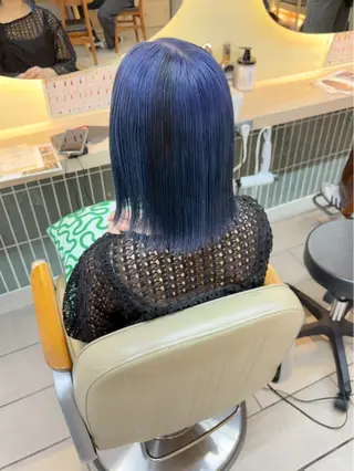 ショート カラー 鈴木 珠奈のヘアスタイル