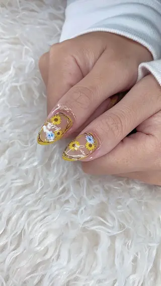 ネイル n o q r m. n a c h iのネイルデザイン