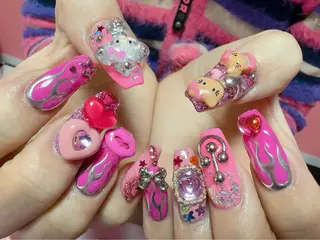 ネイル Nail Atelier IamI所属・アイアムアイ 大村磨衣のネイルデザイン