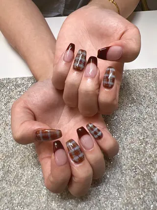 ネイル Guarendo錦糸町店所属・ガレンドウ 白澤 愛子のネイルデザイン