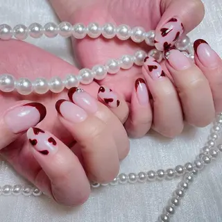 ネイル RAFFINE 月🦋🩵のネイルデザイン