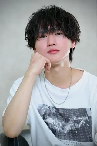 ショート パーマ メンズ 樽川翔/フェザーパー マ/シャドウパーマのヘアスタイル