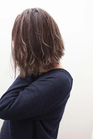 ミディアム カラー ヘアアレンジ Mariana/ 鶴原-ハイライトのヘアスタイル