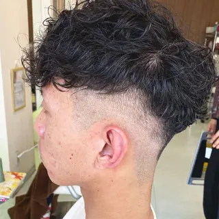 パーマ 🫧透明感カラーレイ ヤースタイル松浦元海のヘアスタイル