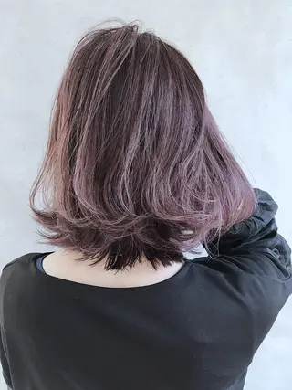 ショート カラー MOU namba ムウナンバのヘアスタイル