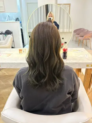 セミロング カラー 須永 さくらのヘアスタイル