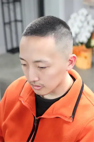 ショート メンズ MARS HAIR【マーズ】所属・菊川 照治のヘアスタイル