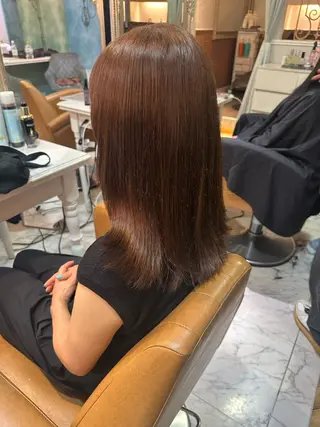 ミディアム レイヤー/透明感 カラー/縮毛/しおんのヘアスタイル