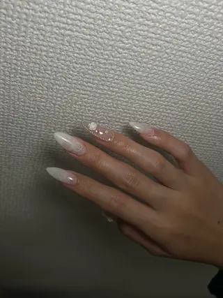 ネイル haku 🤍のネイルデザイン