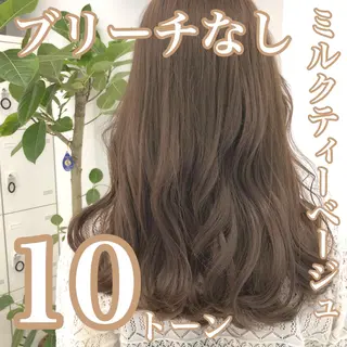セミロング カラー レイヤーカット 透明感カラーのヘアスタイル