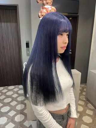 カラー ユイ☆ハイトーン ☆ブリーチデザインのヘアスタイル