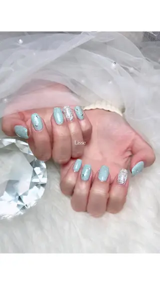 ネイル 藪木 七海のネイルデザイン