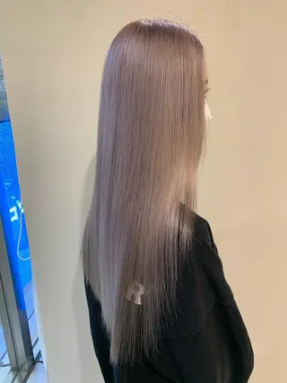 ロング カラー 美容室FaB千葉店所属・藤平 いぶきのヘアスタイル