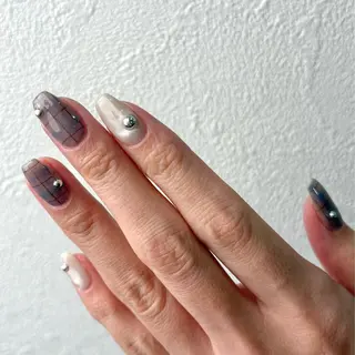 ネイル Be Colorful 新宿店所属・S HINANOのネイルデザイン