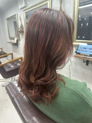 ロング カラー Lien 深井店のヘアスタイル