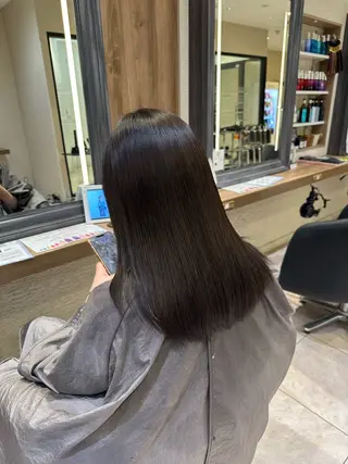 パーマ×レイヤー| カラー カホ🪩🤍のヘアスタイル