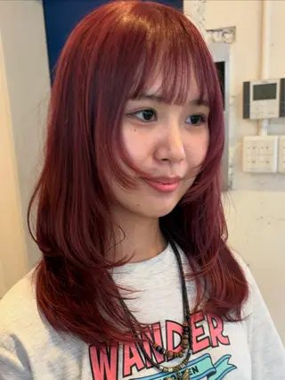 ミディアム カラー RIN／韓国ヘア レイヤーカットのヘアスタイル