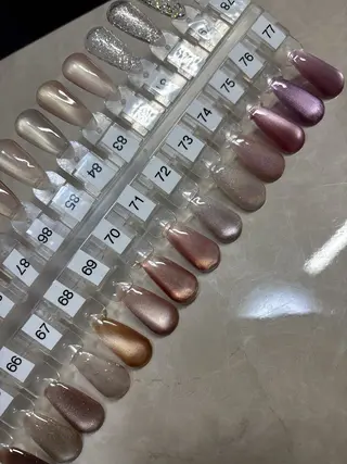 ネイル 認定講師／歴20年 パラジェル　Growのネイルデザイン