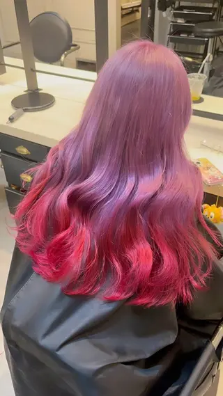 ロング カラー ROVER所属・モテメンズヘア／ 艶カラー YURIのヘアスタイル