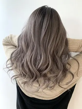 セミロング カラー パーマ ヘアアレンジ 【公式】amble luxe池袋東口🩷のヘアスタイル