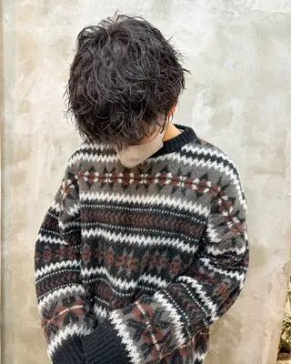 ショート パーマ メンズ eTONe所属・志賀 あずみのヘアスタイル