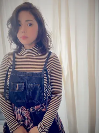 ミディアム 林 梓のヘアスタイル