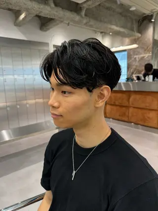 ショート パーマ メンズ fifth JINGUMAE所属・波巻きスパイラルパー マ/シャドウパーマ駿のヘアスタイル