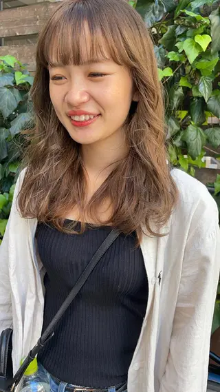 ロング レイヤーカット/ 透明感カラーmikuのヘアスタイル