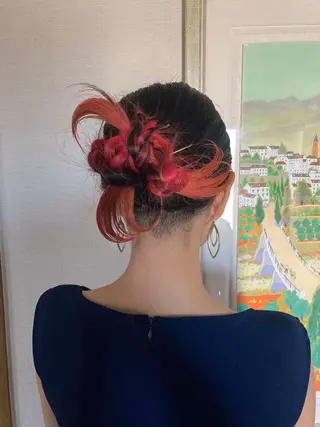 ロング ヘアアレンジ 【Sweep】おじま のぞみのヘアスタイル