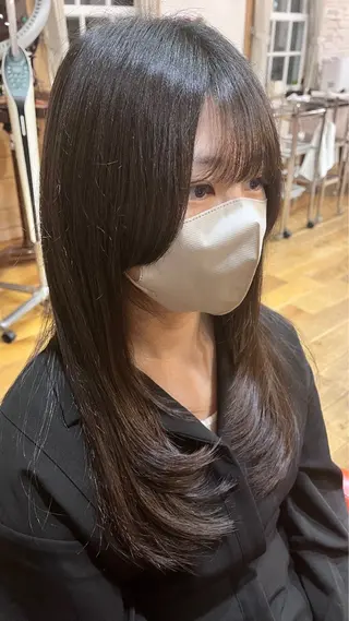 ロング 花澤 紗更のヘアスタイル
